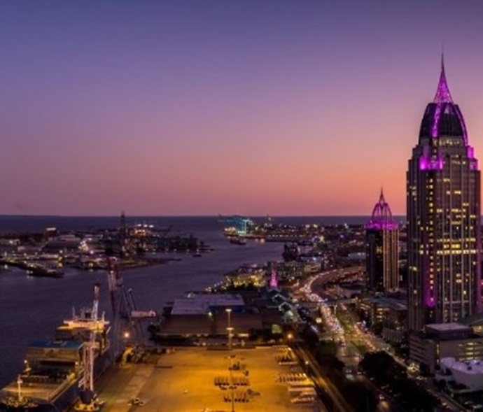 Mobile, Alabama skyline at night