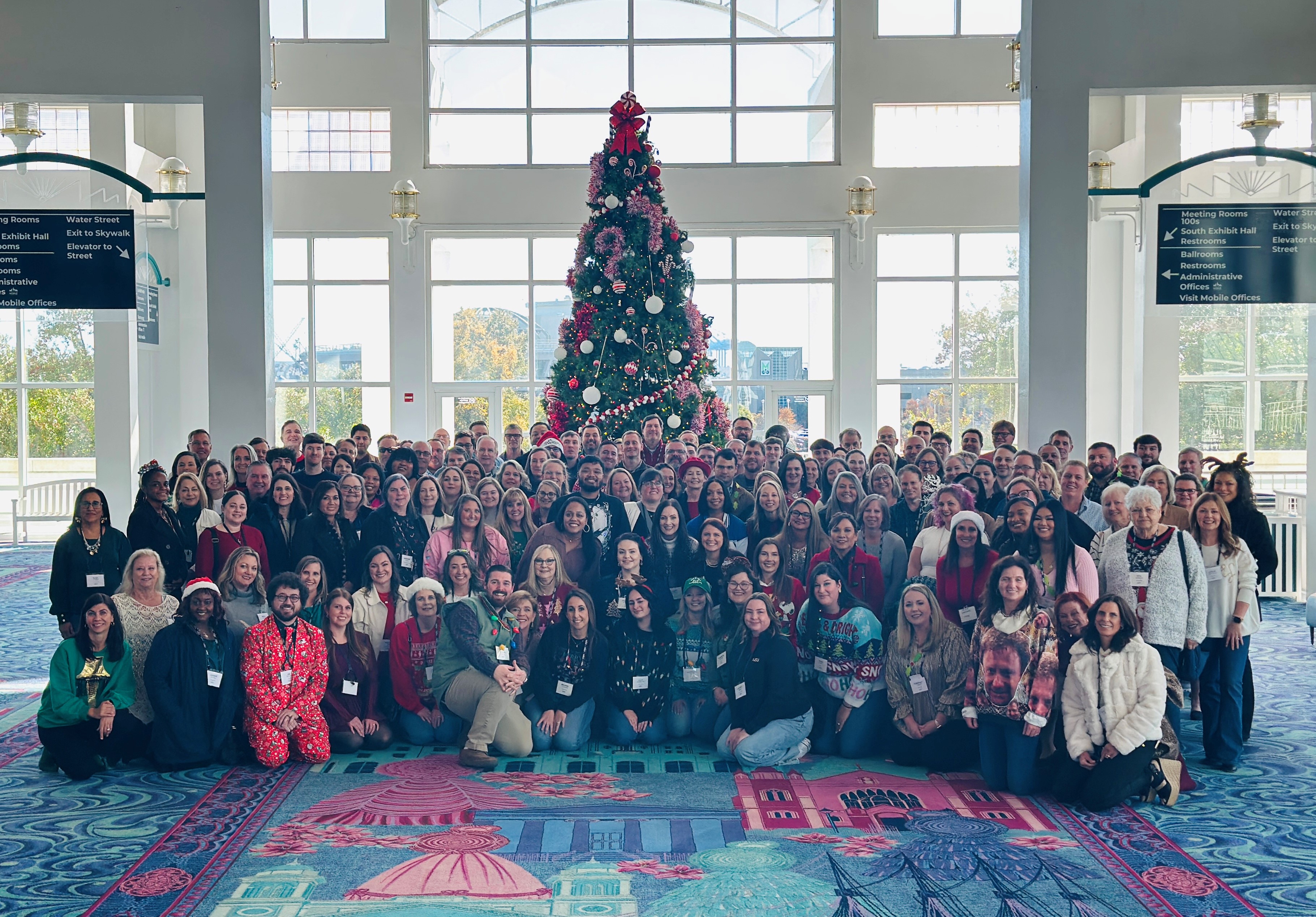 2024 AEU Christmas Group Pic